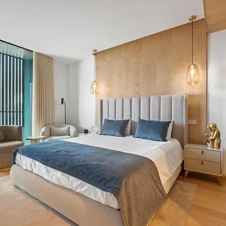 Апартаменты Funchal City Apartment *